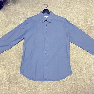 Express Dress shirt in extra slim, 17 1/2 collar Great Condition
